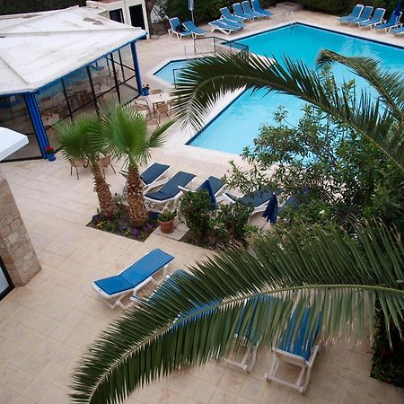 ฮิลล์ท็อป การ์เดน โฮเต็ล อพาร์ตเมนต์ Aparthotel Paphos ภายนอก รูปภาพ