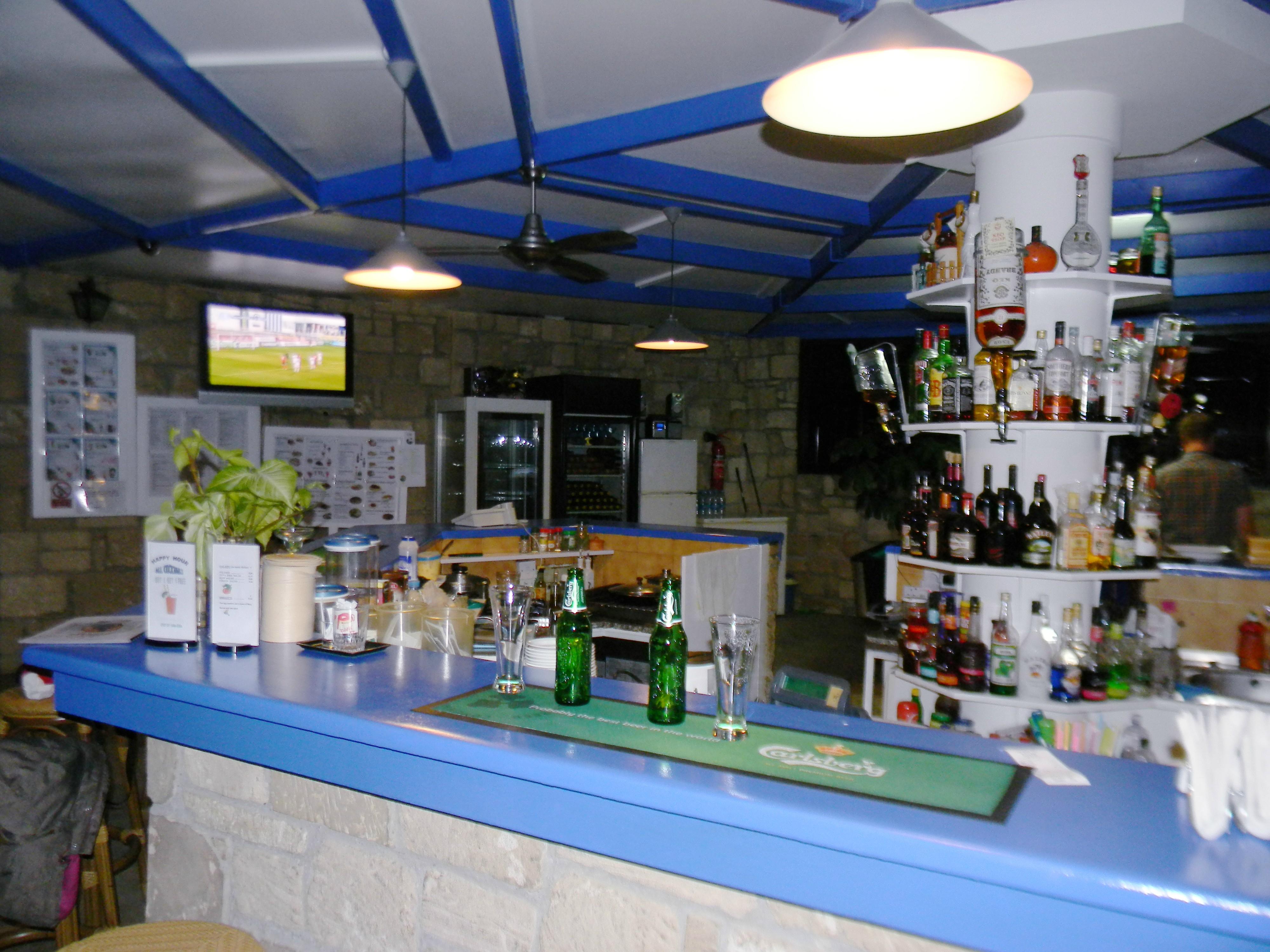 ฮิลล์ท็อป การ์เดน โฮเต็ล อพาร์ตเมนต์ Aparthotel Paphos ภายนอก รูปภาพ