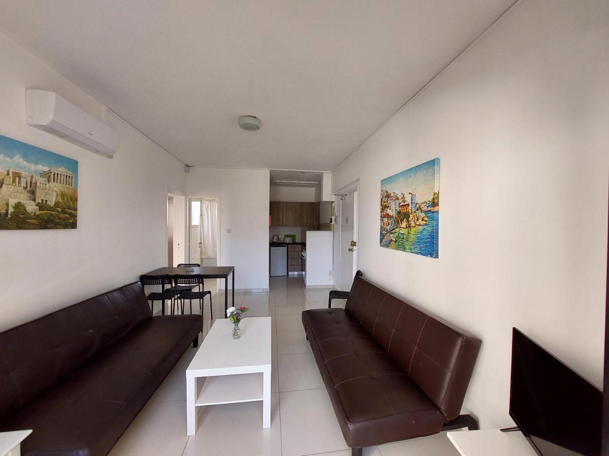 ฮิลล์ท็อป การ์เดน โฮเต็ล อพาร์ตเมนต์ Aparthotel Paphos ภายนอก รูปภาพ